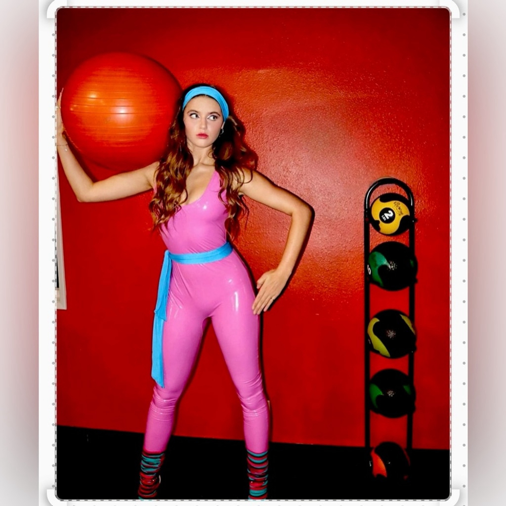 NWT Large Dolls Kill Trickz N’ Treatz Barbie Workout Plan 80s Wig & Costume - Picture 4 of 16